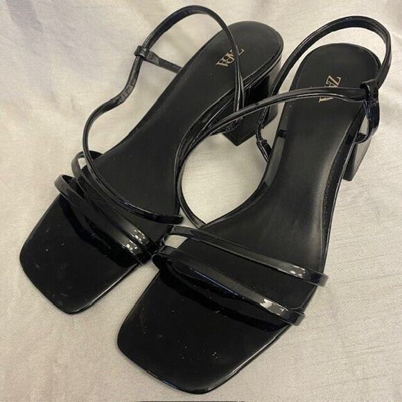 ZARA Faux Patent Black Leather Strappy Block Heel Sandals Shoes Womens Size 7.5 - Picture 1 of 8